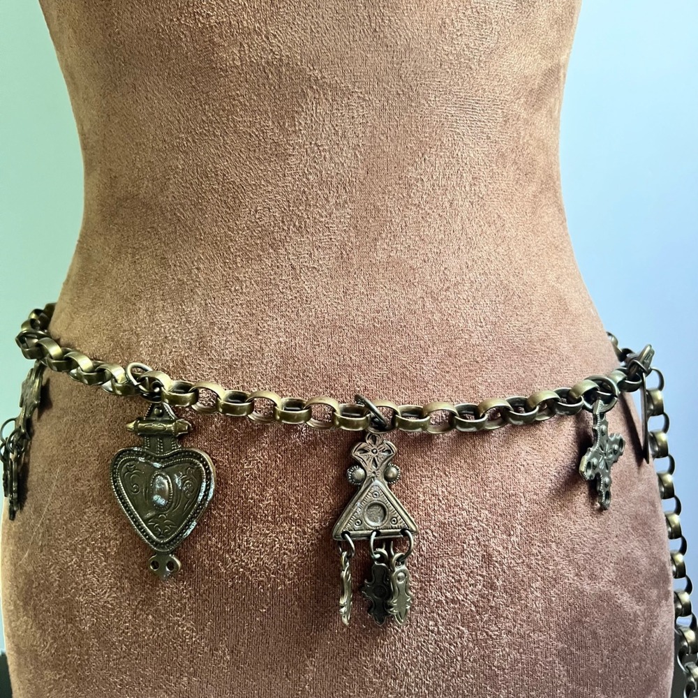 Studio In New York Brass Charm Chain Belt Made in Italy 40 Inch Whimsical Goth